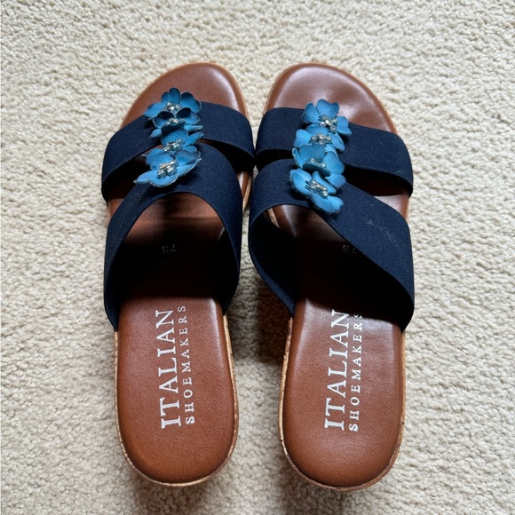 Blue Floral Wedges Size 7.5 - Picture 5 of 5